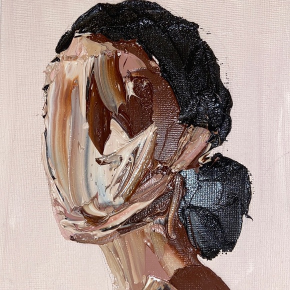 Meet your Posher, Cristabel - Picture 1 of 1